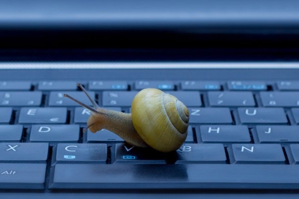 Windows 10 Terasa Lambaattt? Gunakan Tools Ini Untuk Mengatasinya
